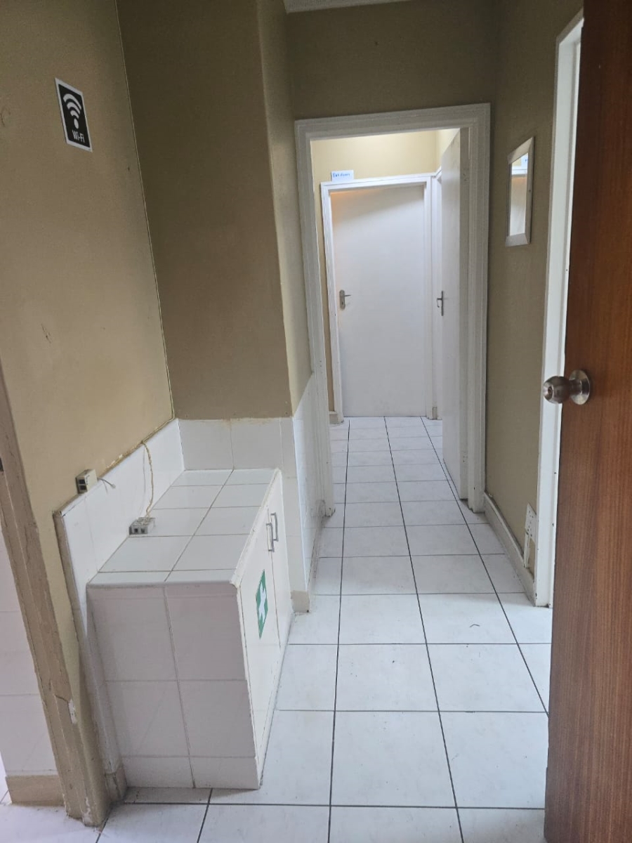 2 Bedroom Property for Sale in Humewood Eastern Cape